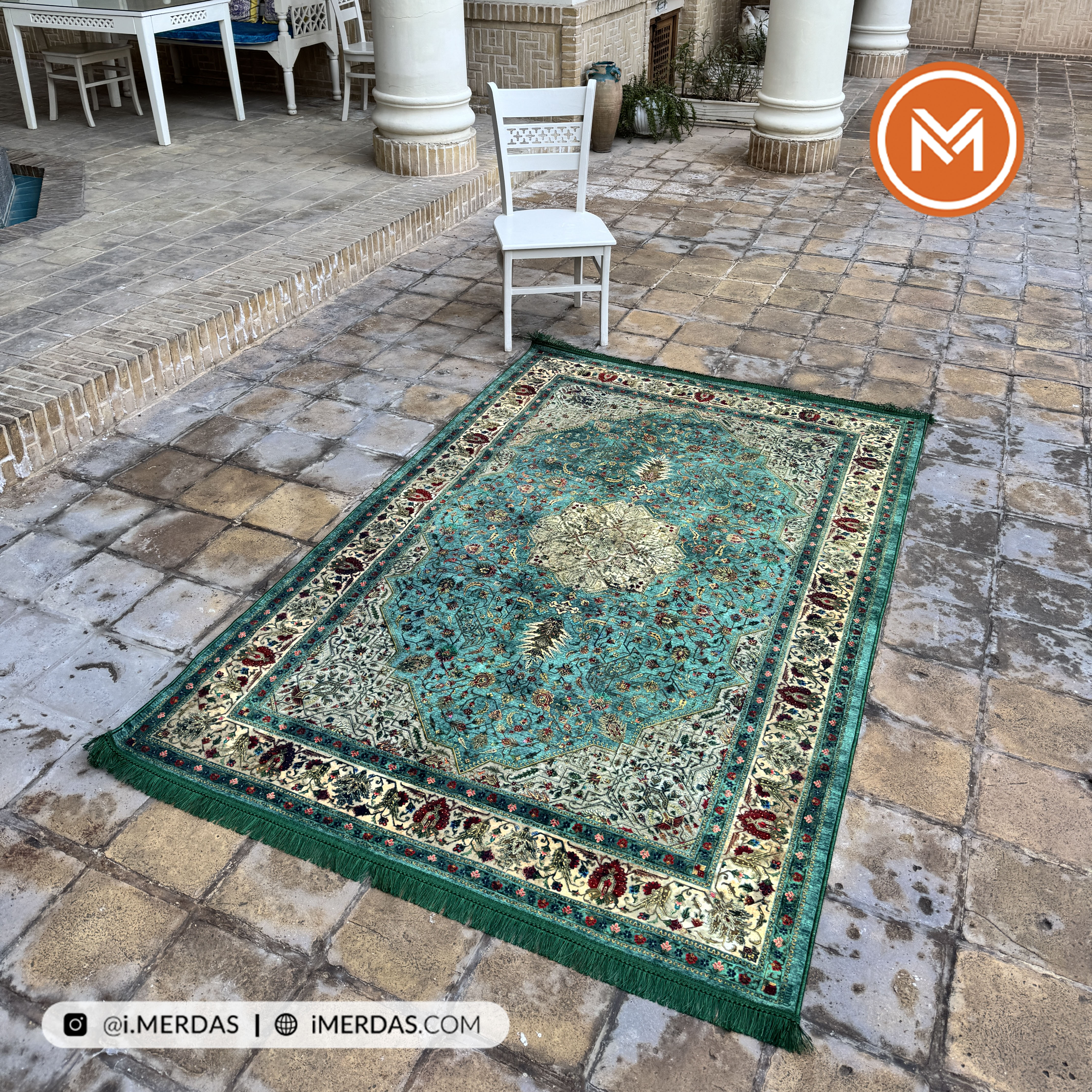 فرش کهنه نما کد Q03104 زمینه تمام رنگ